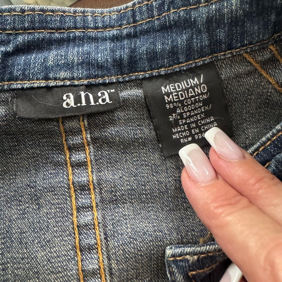 A.N.A. Vintage Jean jacket medium women’s - Picture 2 of 3